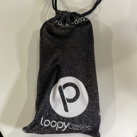 Sparkly Loopy Case 11 Pro Max - Picture 3 of 4